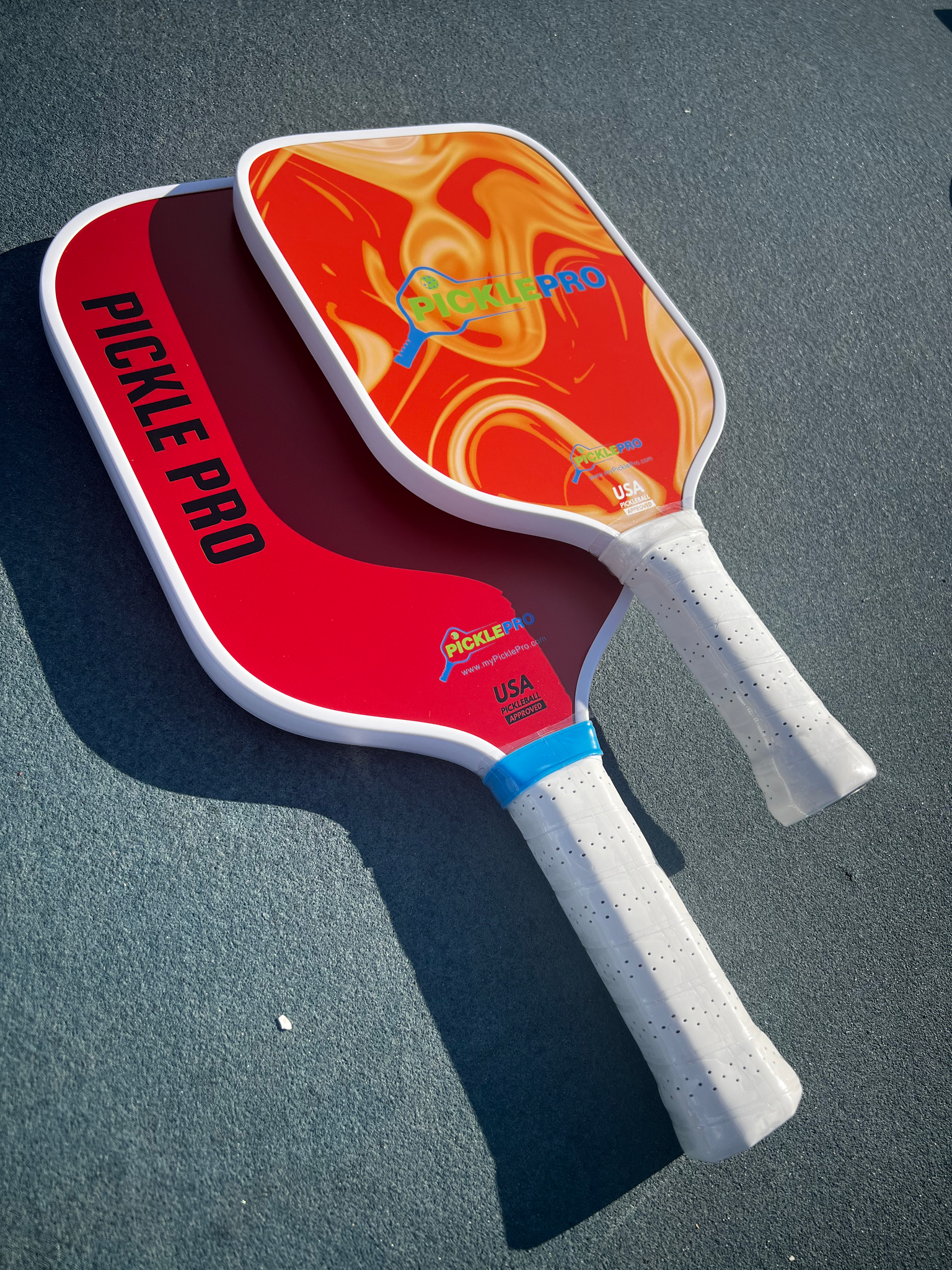 Family Game Pack - 2 Pickleball Paddles & 2 Glow-in-Dark Balls